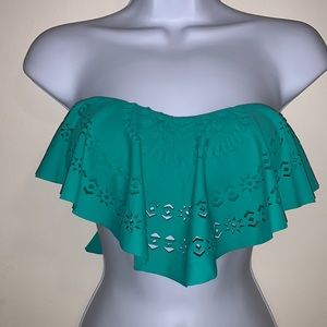 Strapless bikini top